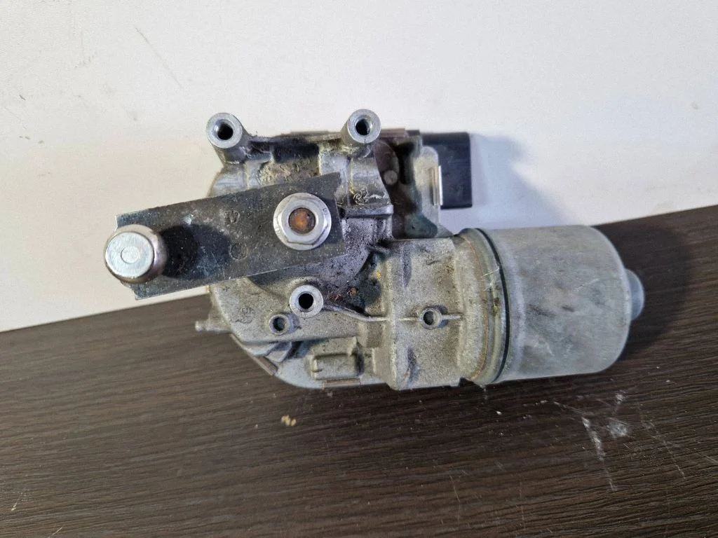 Wiper motor 5E2955119