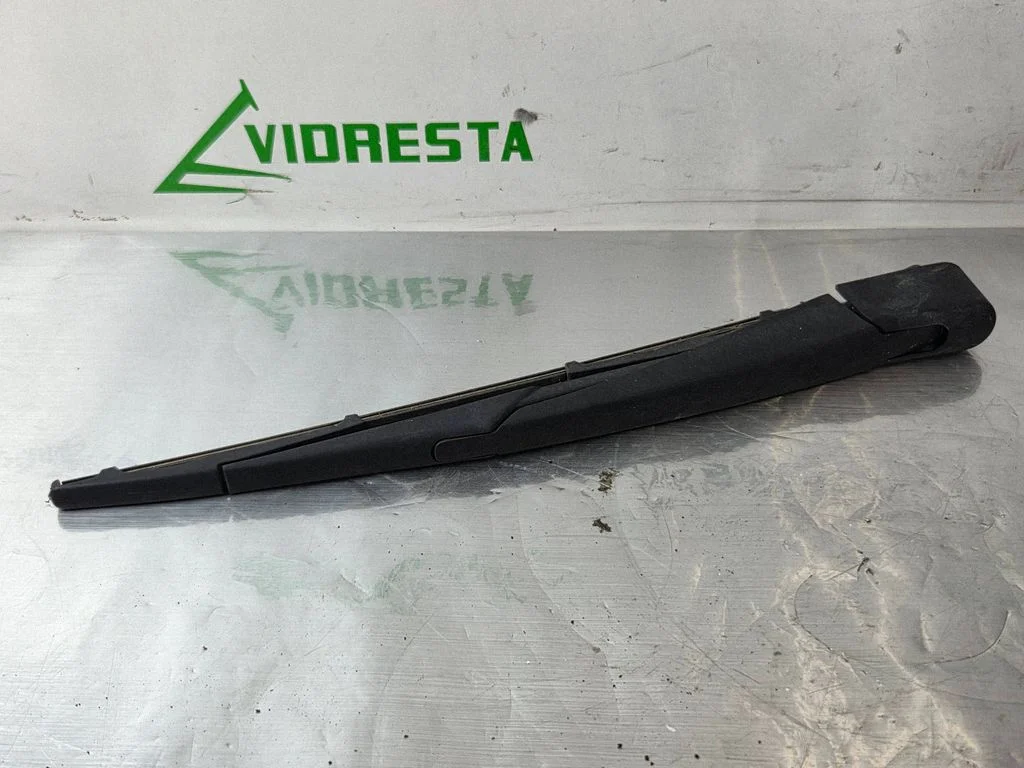 Rear wiper blade arm – Peugeot 308 (2013-2021)