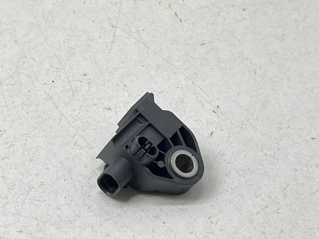 Drošības spilvenu trieciena sensors 044736