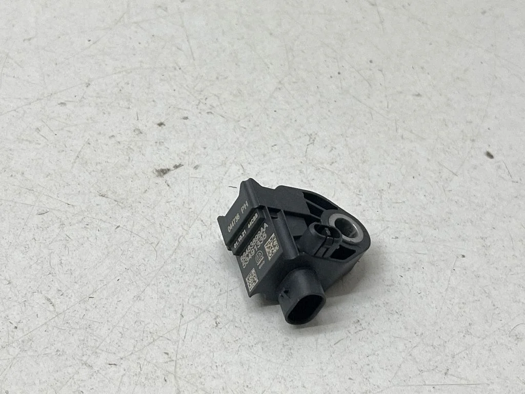 Drošības spilvenu trieciena sensors 044736