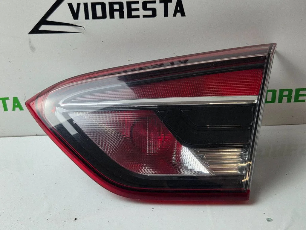 Tailgate rear/tail lights 207997