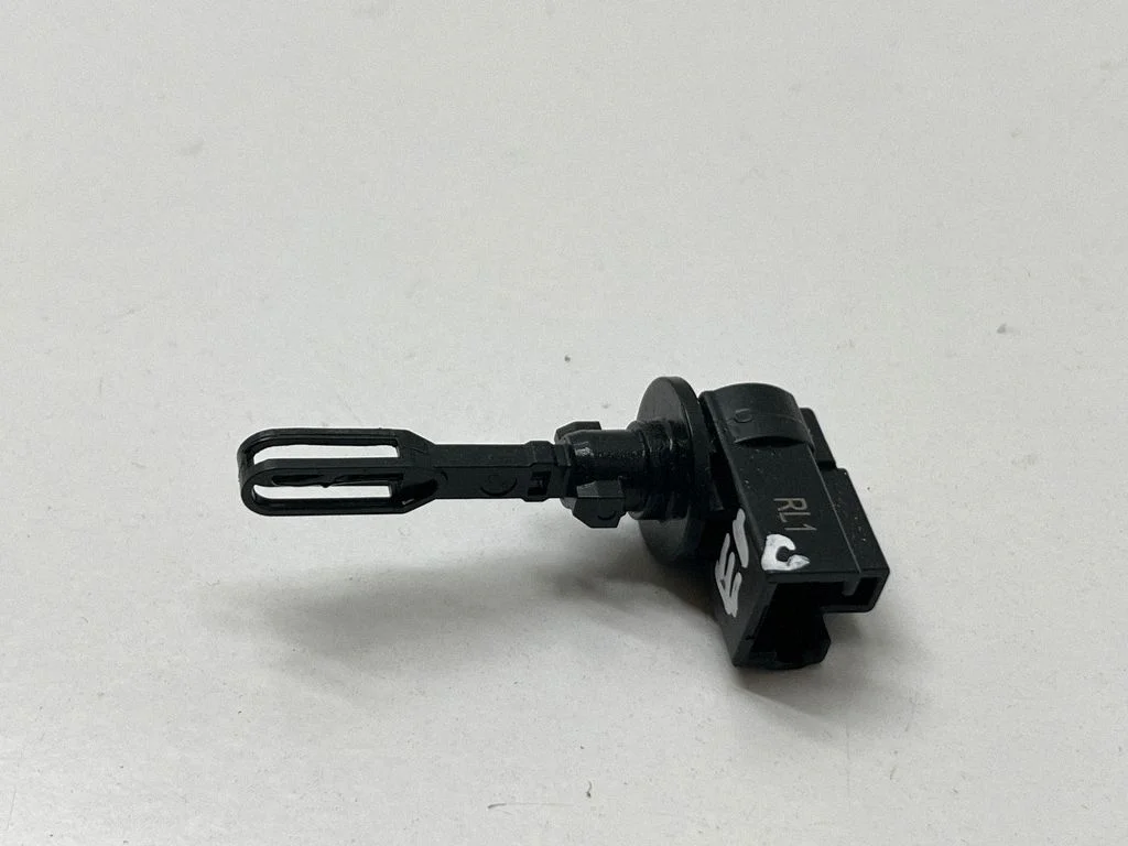 Salona temperatūras sensors – priekšējā