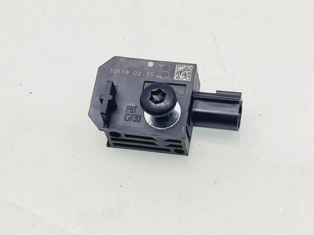 Drošības spilvenu trieciena sensors – Opel Astra K (2015-2021)