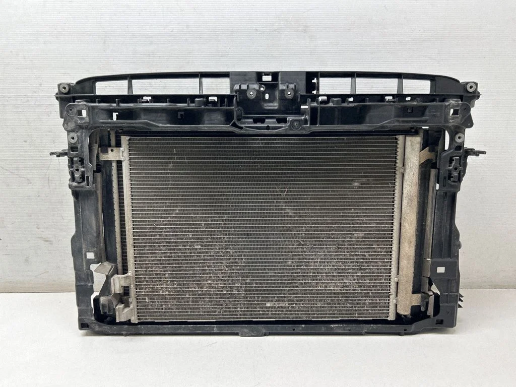Radiatoru komplekts 5Q0121251EM