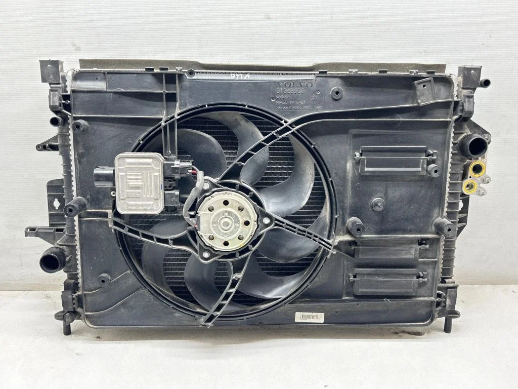 Radiaatorite komplekt 31293689