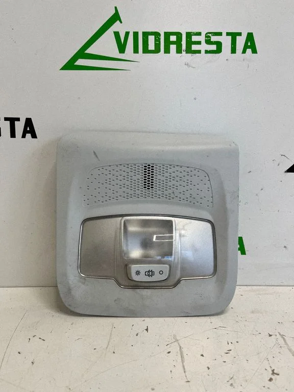 Esiistmete valgustustuli 9674441377