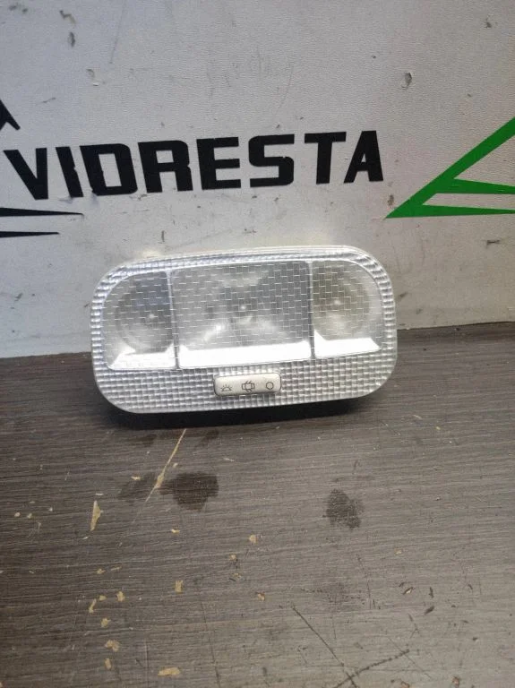Esiistmete valgustustuli 9663069980
