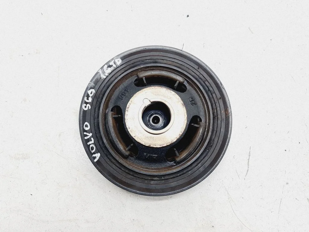 Kloķvārpstas skriemelis – Volvo S60 (2011-2013)
