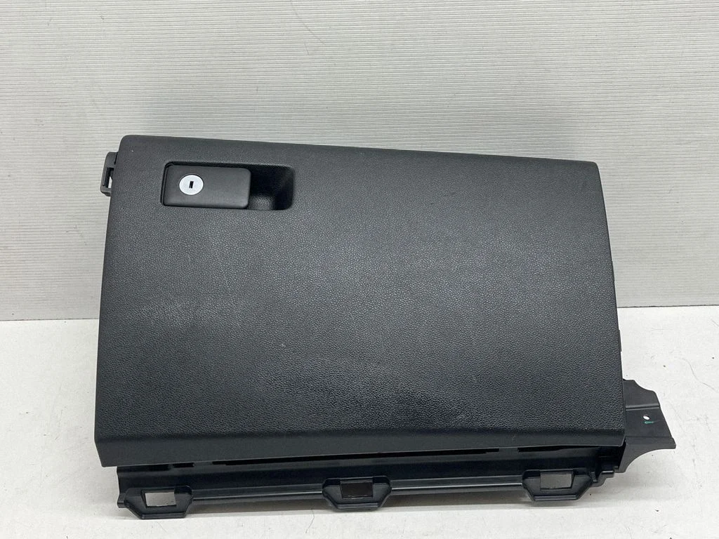 Glove box 84540D4000WK