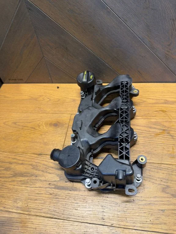 Kolektor ssący – Ford Focus (2018-)