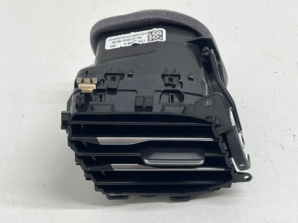 Sānu gaisa restītes – Ford Escape (2001-)