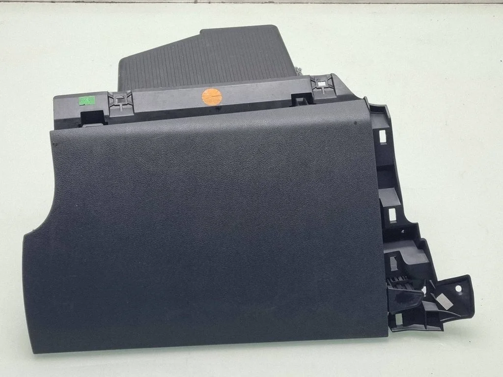 Glove box – Peugeot 508 RXH (2011-2018)