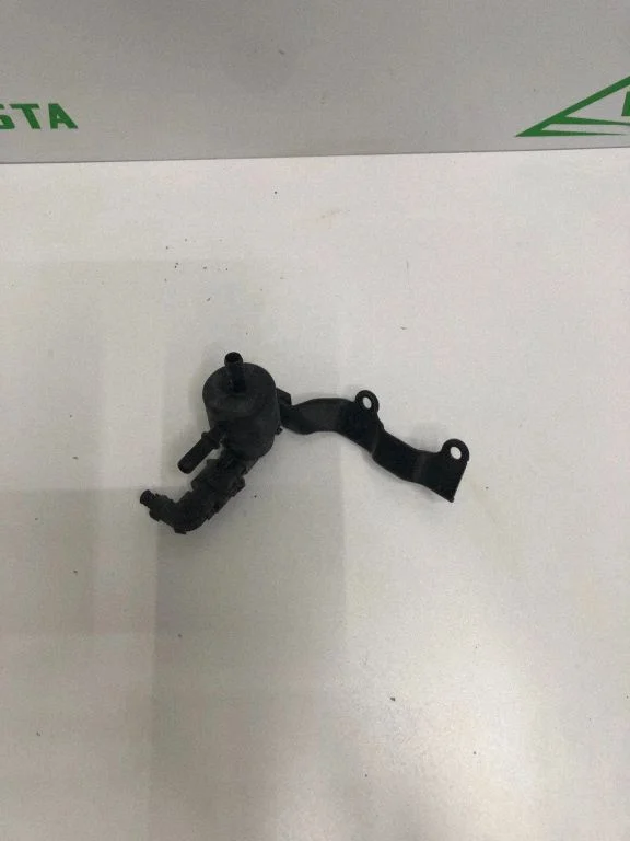 Vacuum valve – KIA Stonic (2017-)
