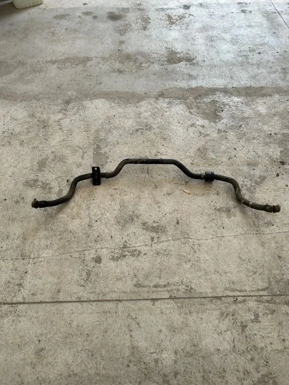 Front anti-roll bar/sway bar