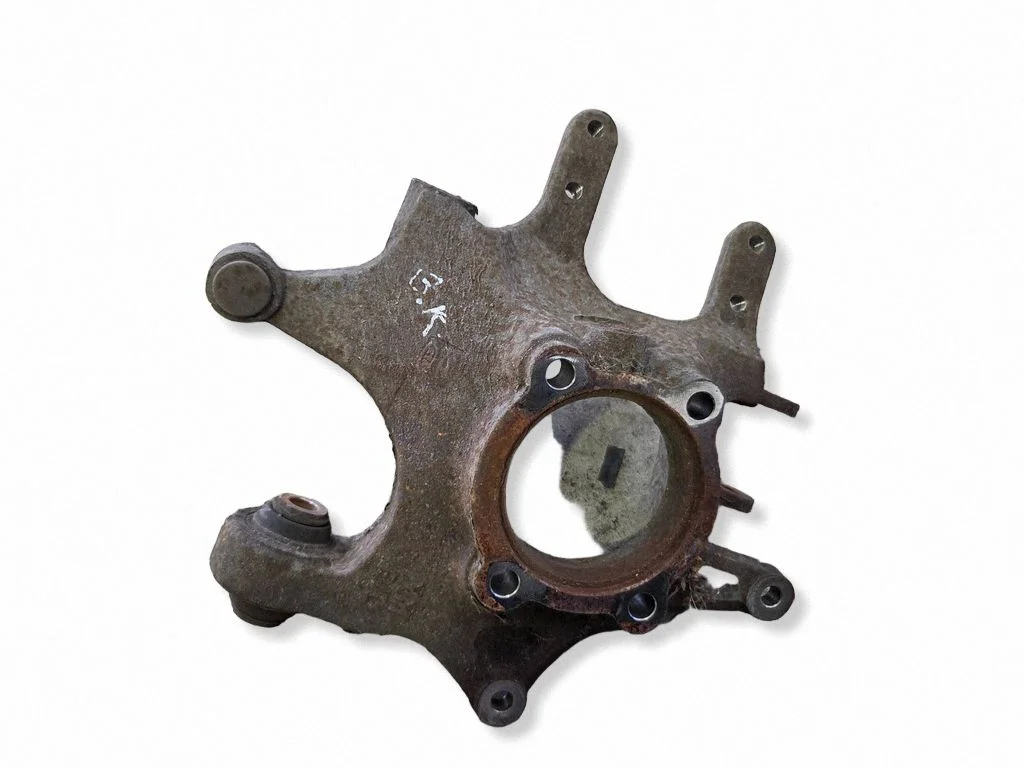 Tagumine rumm – tagumine vasak