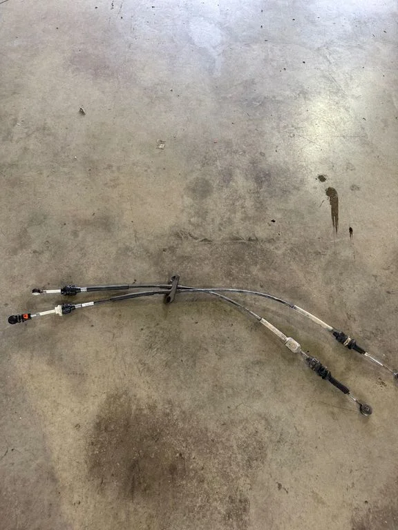 Gear shift cable linkage