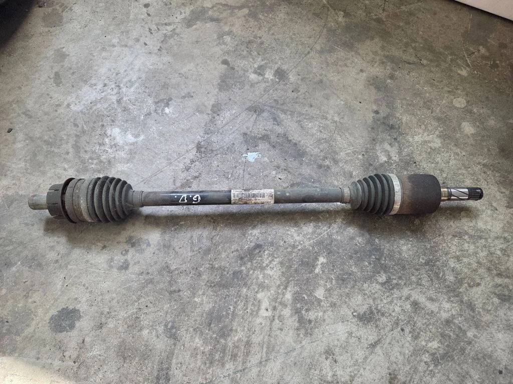 Rear driveshaft P31325135AC