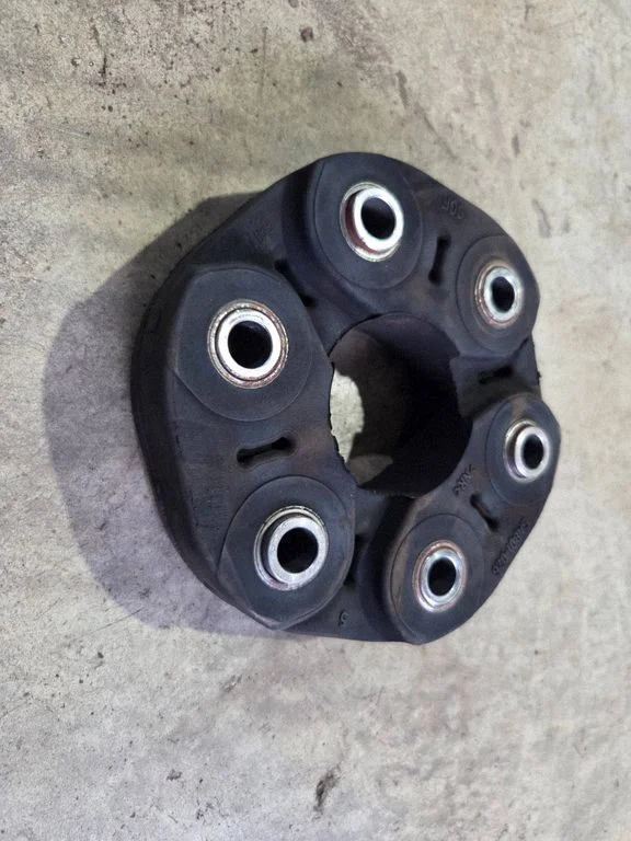 Rear prop shaft donut coupling/joint – BMW 6 Series F06 Gran coupe (2012-2018)