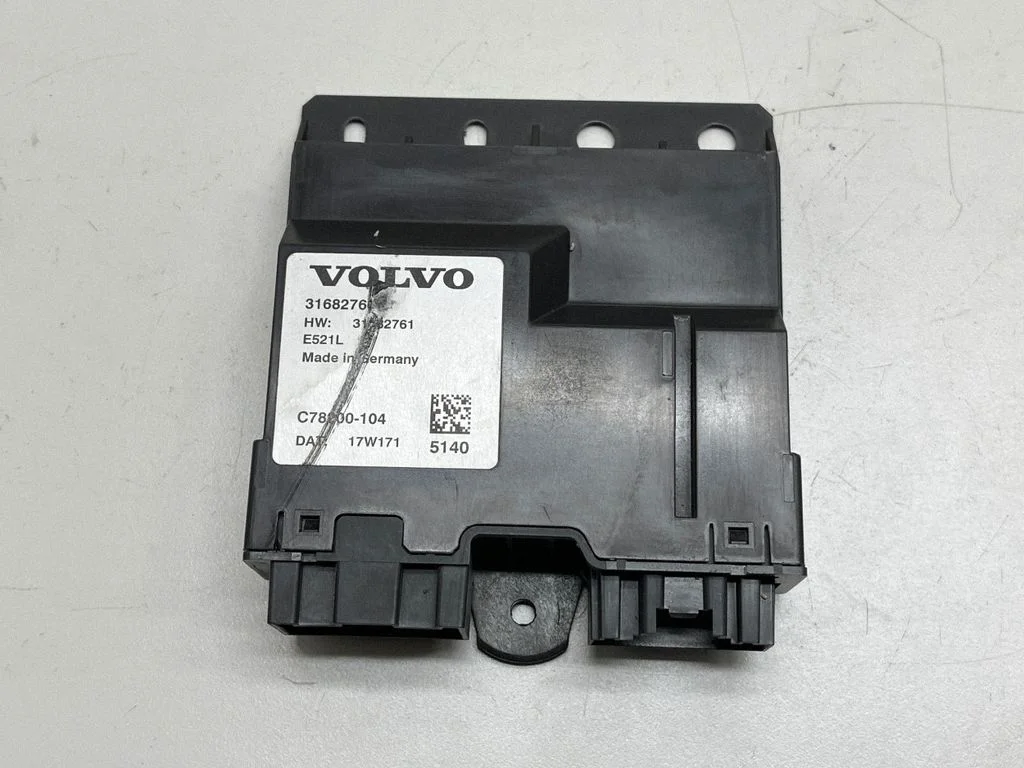 Pakiruumi luugi juhtplokk 31682761