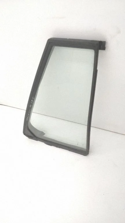 Rear vent window glass G14S72511