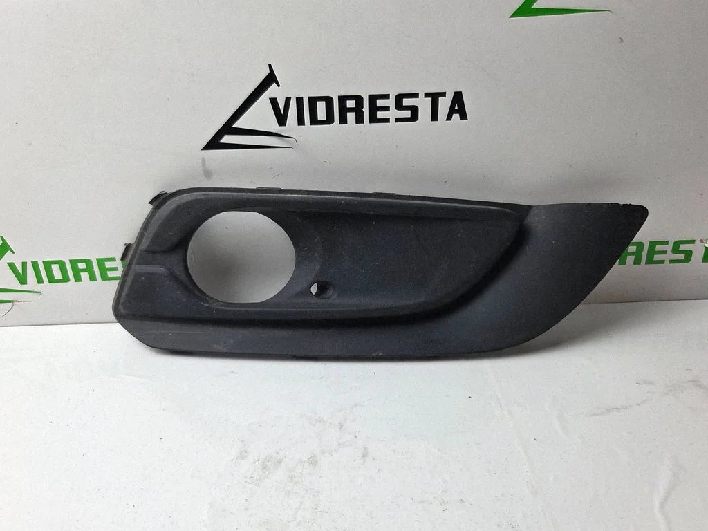 Front fog light trim/grill 39097381