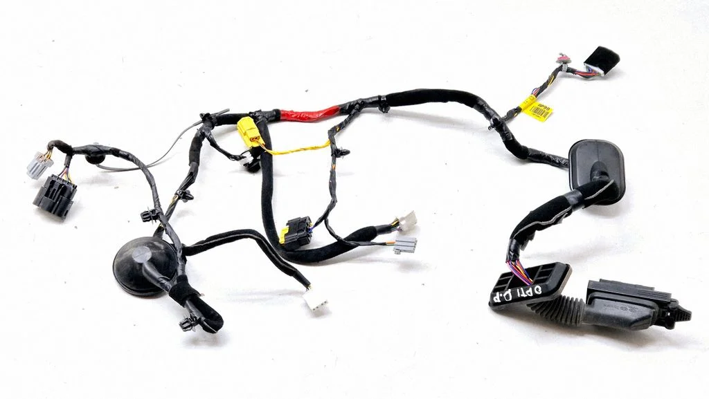 Esiukse juhtmestik 91610A8990