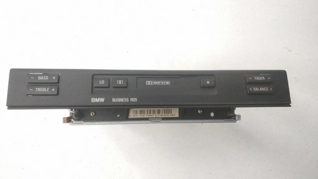 Radio, odtwarzacz CD/DVD, nawigacja