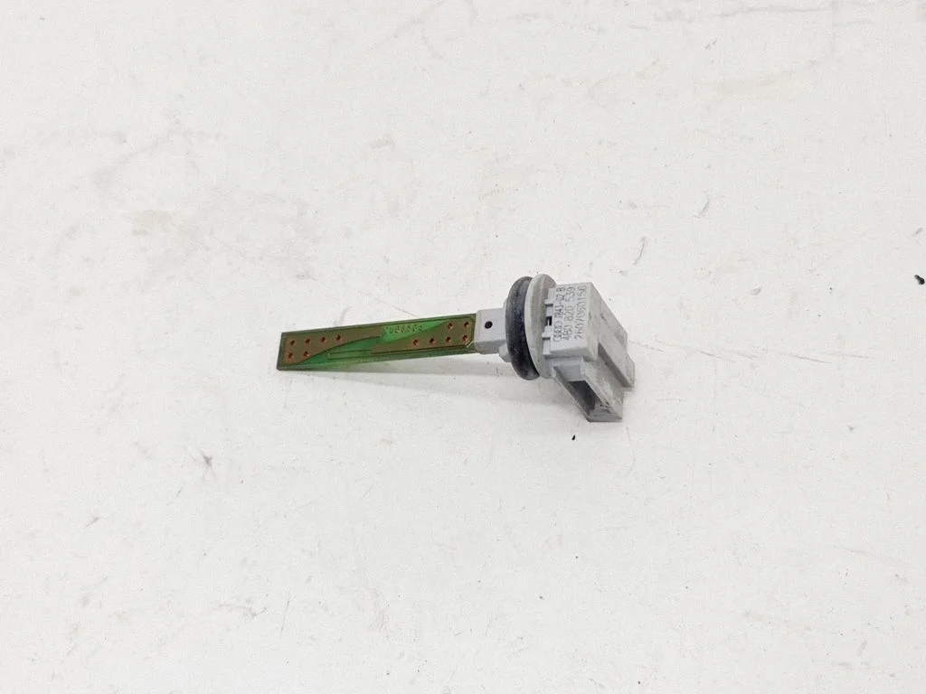 Salona temperatūras sensors 4B0820539