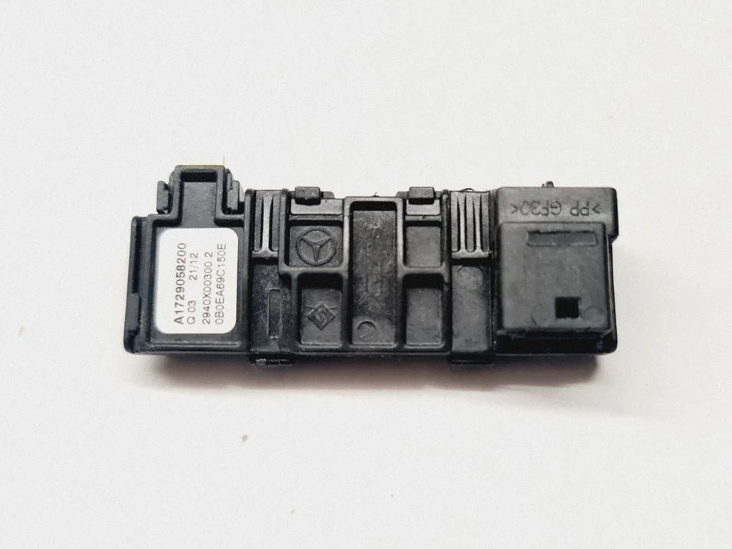 Salona temperatūras sensors – Mercedes-Benz E klase W212 (2009-2016)