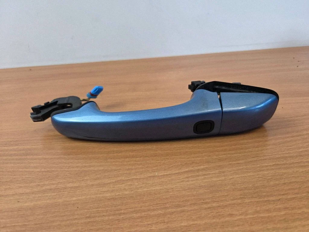Front door exterior handle 39998272