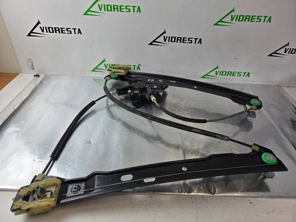 Esiukse elektriline aknatõstuk mootoriga 918956104
