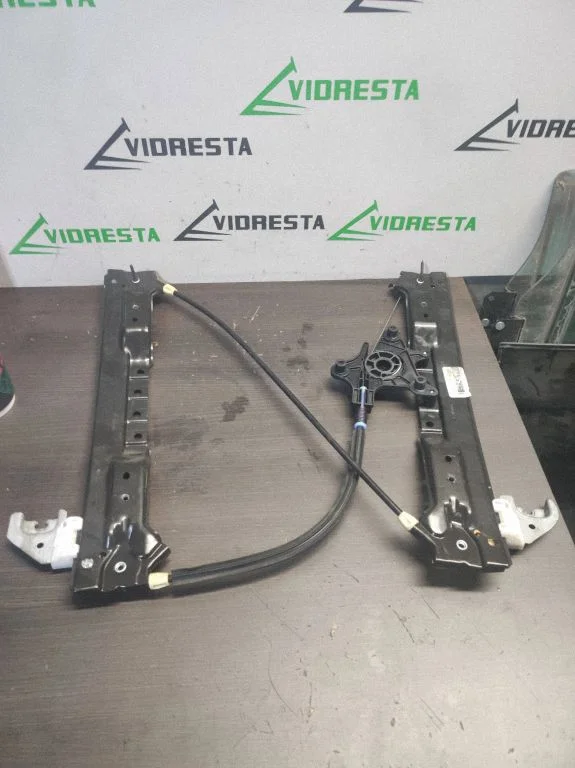 Tagaukse aknatõstuk ilma mootorita 3014857