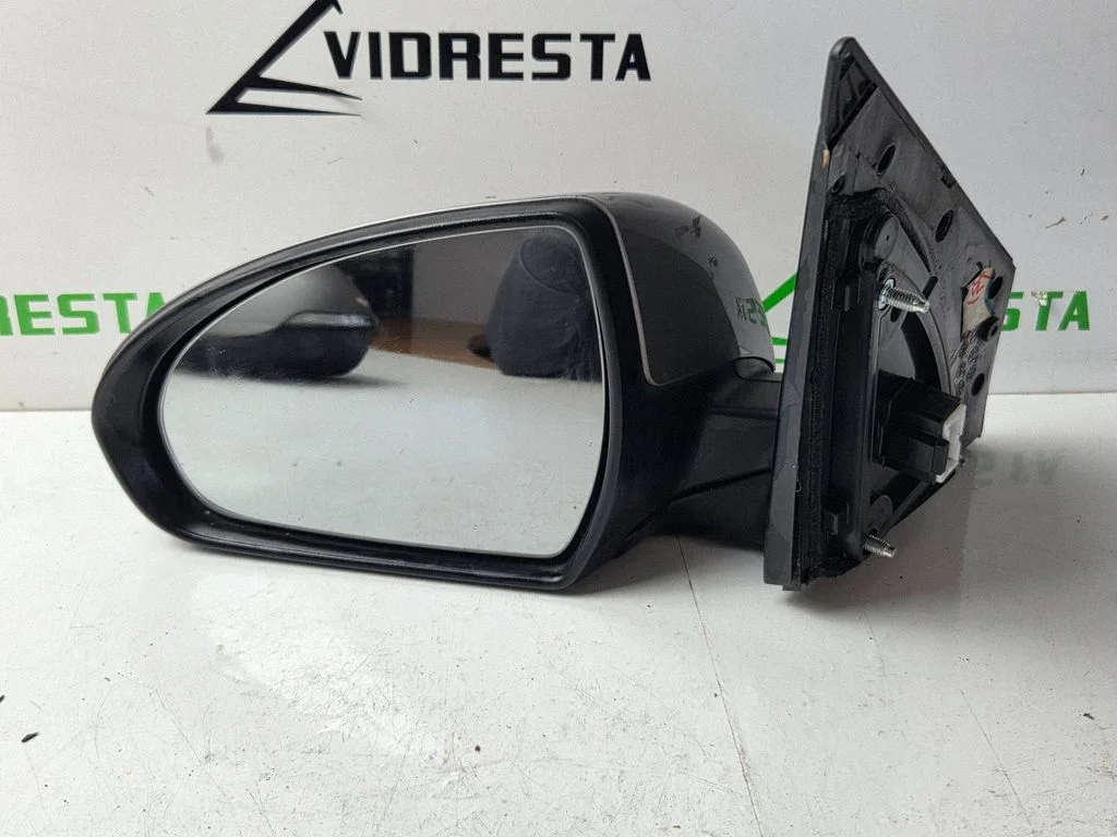 Esiukse elektriline välispeegel E13049678