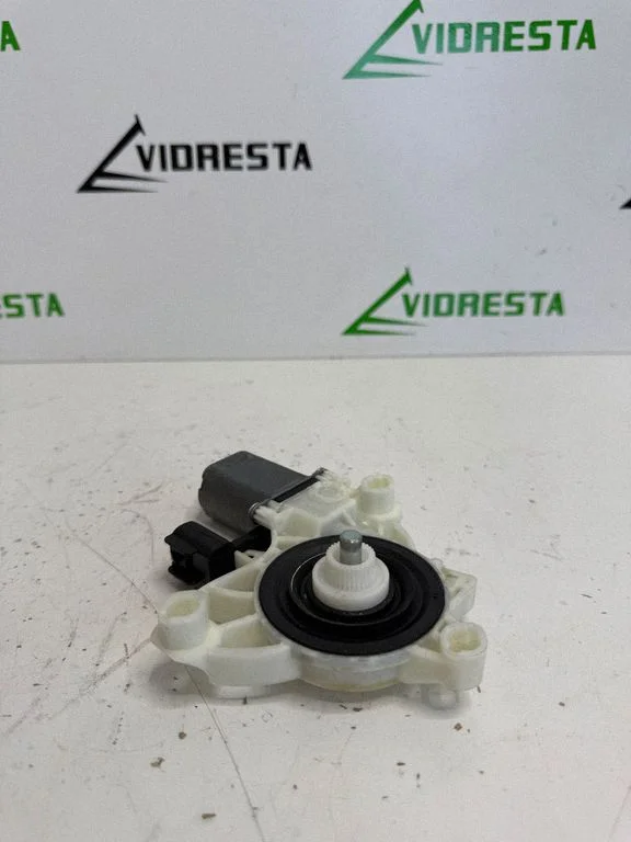Rear door window regulator motor – Ford Focus (2018-)