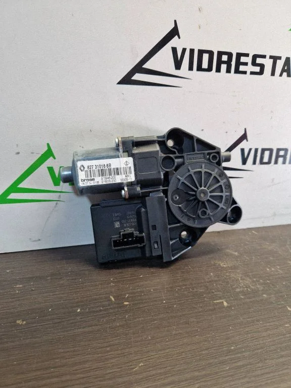 Rear door window regulator motor 827310166R