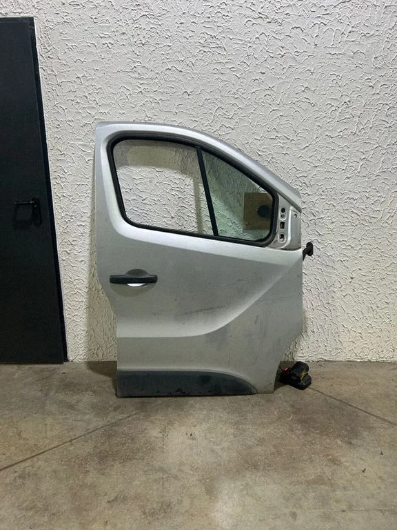 Front door coupe – right