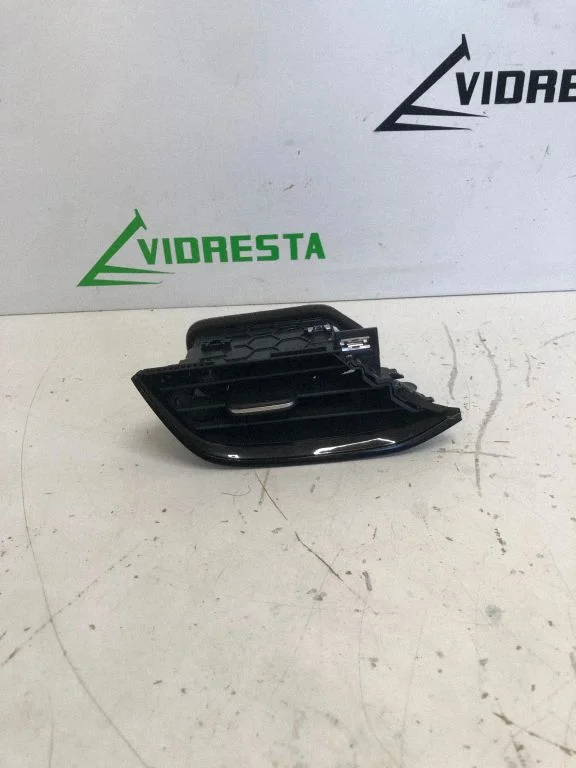 Dashboard side air vent grill/cover trim – Opel Corsa F (2019-)