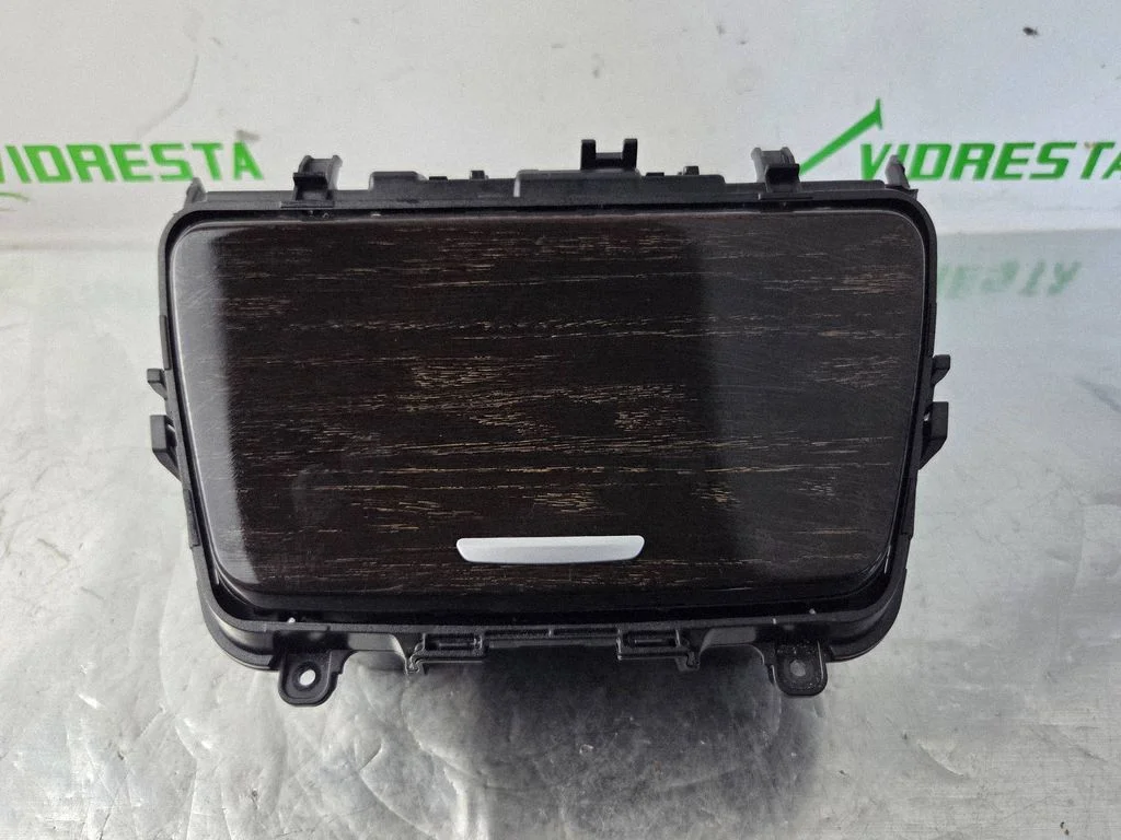 Topsihoidik (eesmine) – BMW 6-seeria F06 Gran coupe (2012-2018)