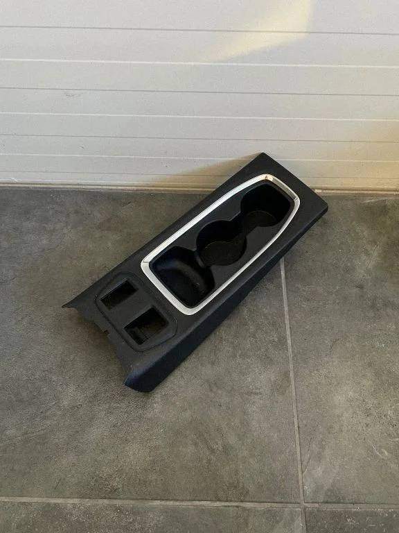 Cup holder front – Opel Corsa F (2019-)