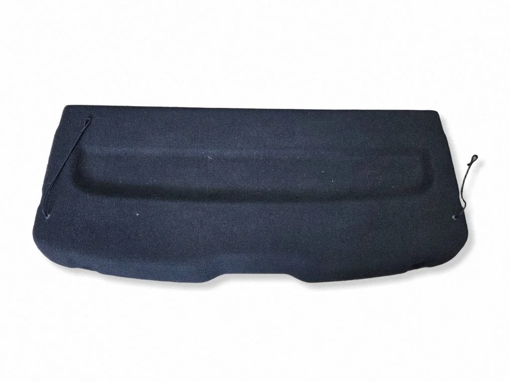 Parcel shelf