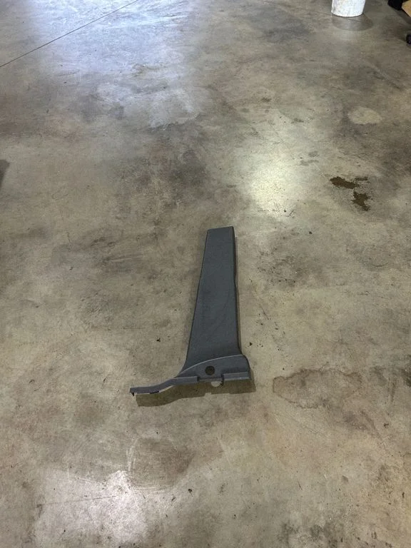 (B) pillar trim (bottom) DT11V24478
