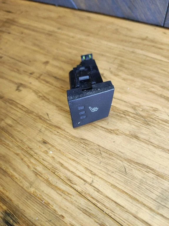 Seat heating switch 20785533