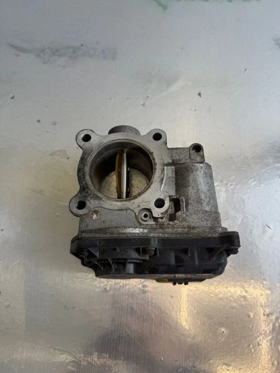 Throttle valve – Honda CR-V (2013-2016)