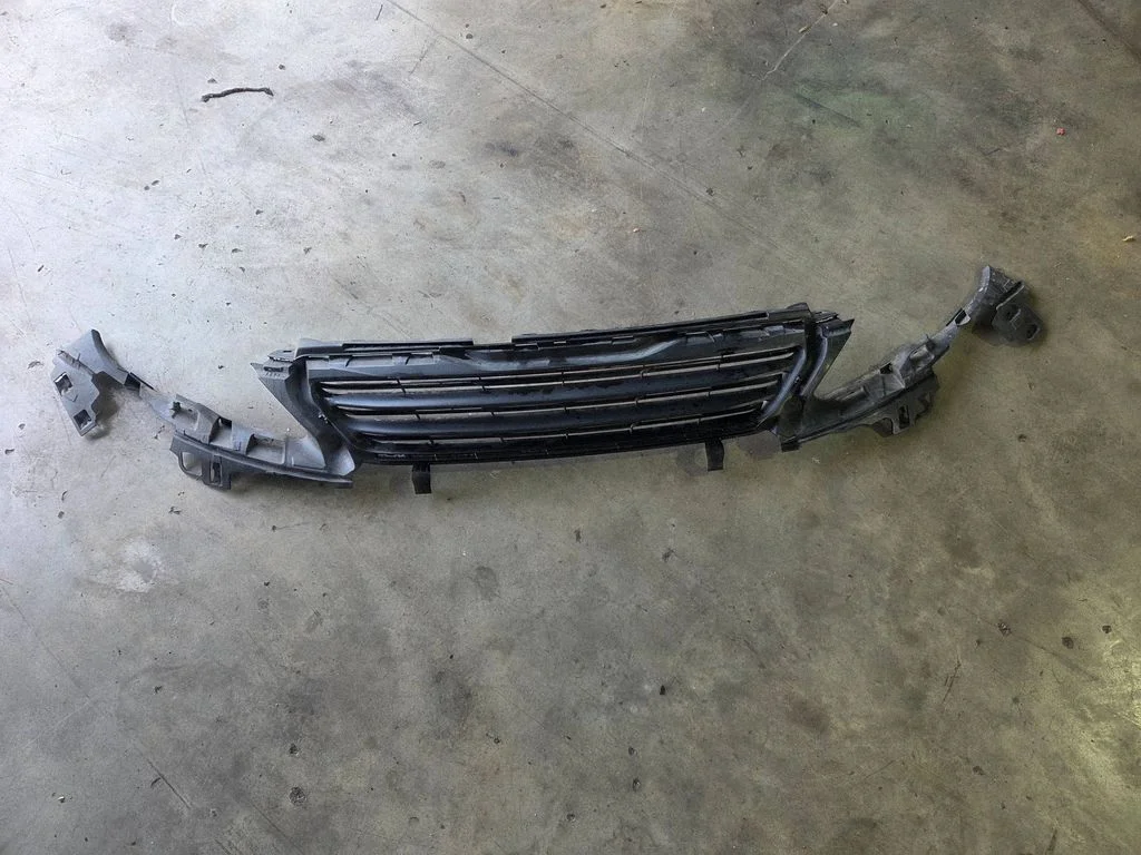 Front grill AA36127066