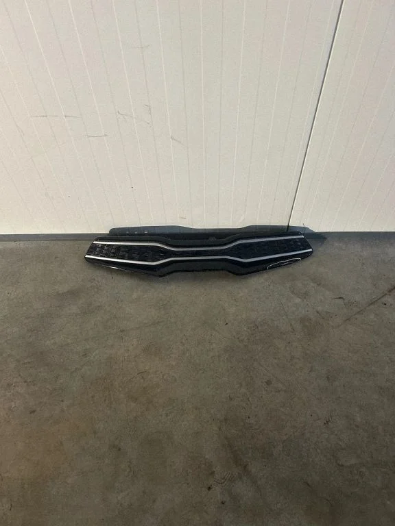 Front grill 86350H8KA0