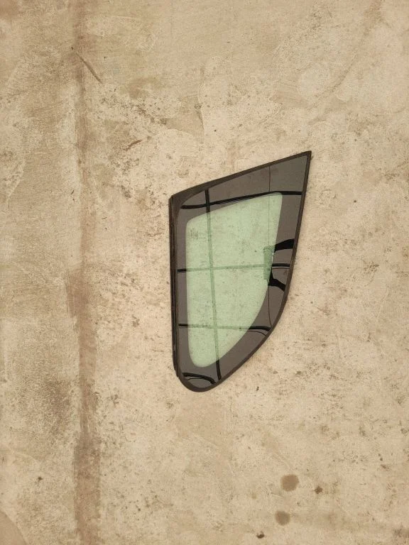 Sliding door window/glass – Volvo XC60 (2009-2013)