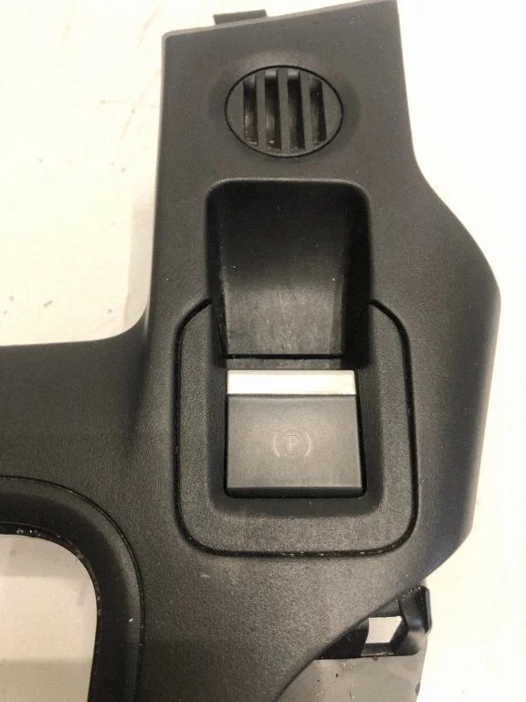 Hand parking brake switch 9818376577