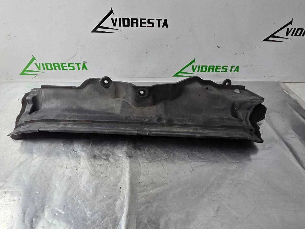 Osłona termiczna silnika – BMW Seria 6 F06 Gran coupe (2012-2018)