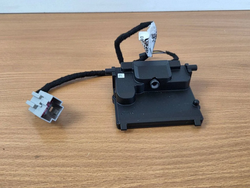 Windshield/windscreen camera JX7T19H406GA