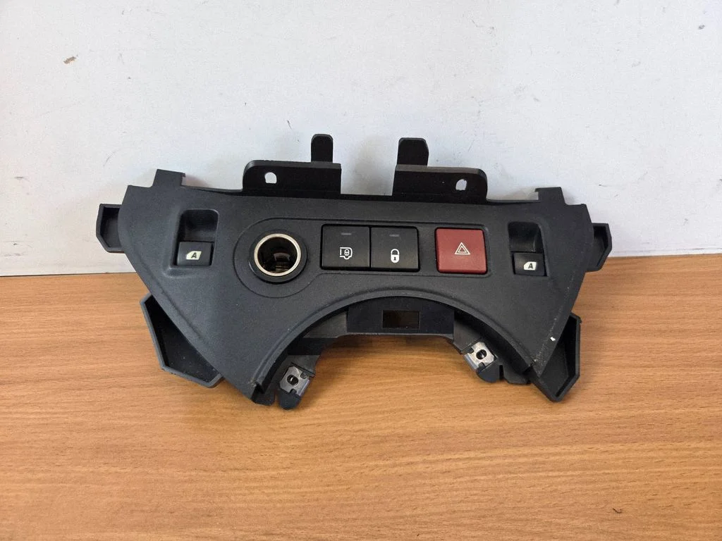 Panel trim 9680932177